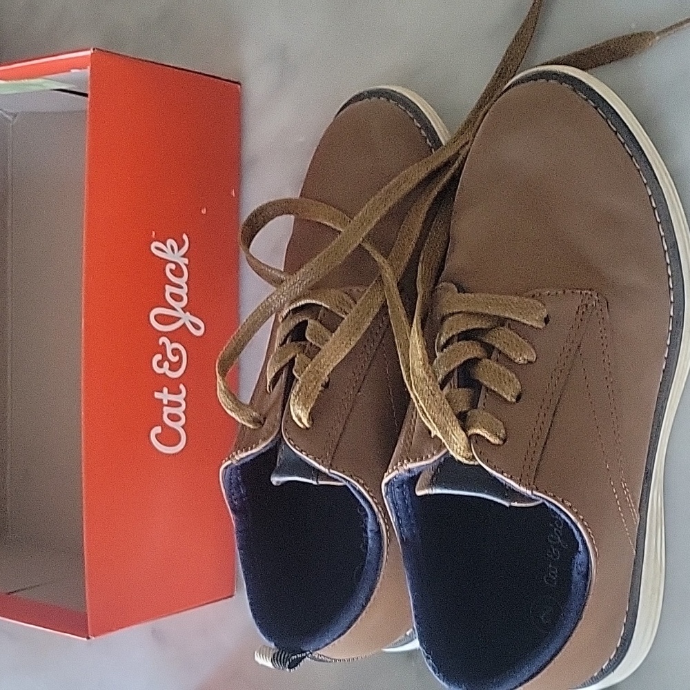 Cat & Jack Brown Lace-Up Shoes
